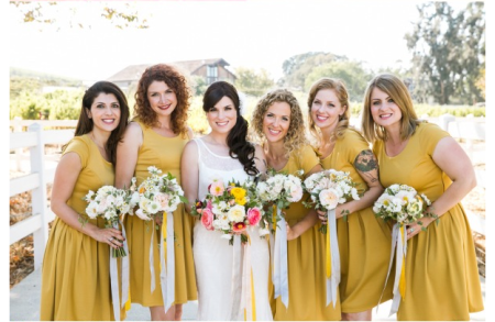 bridesmaids in yellow