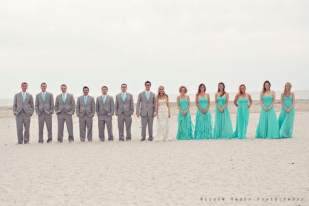 aqua or teal colors for your wedding