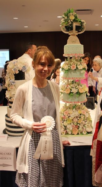 Julia Fedora Cakes-Marrying-Later-In-LIfe
